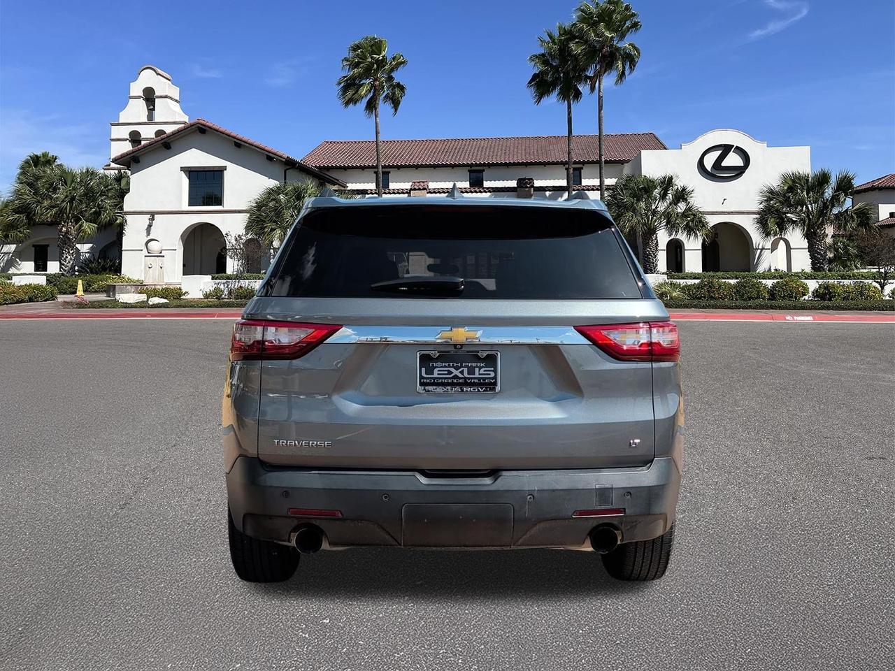 2020 Chevrolet Traverse LT Cloth