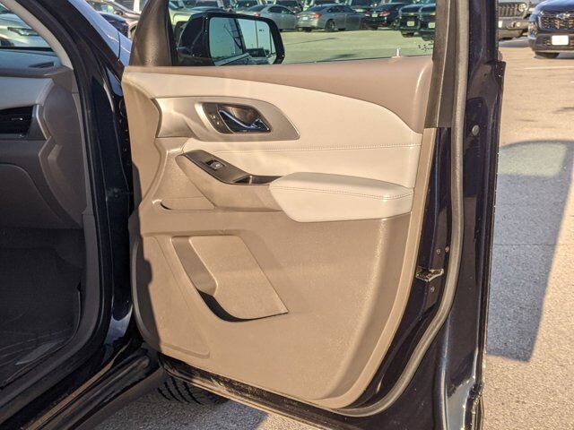 2020 Chevrolet Traverse LT Leather Castroville TX