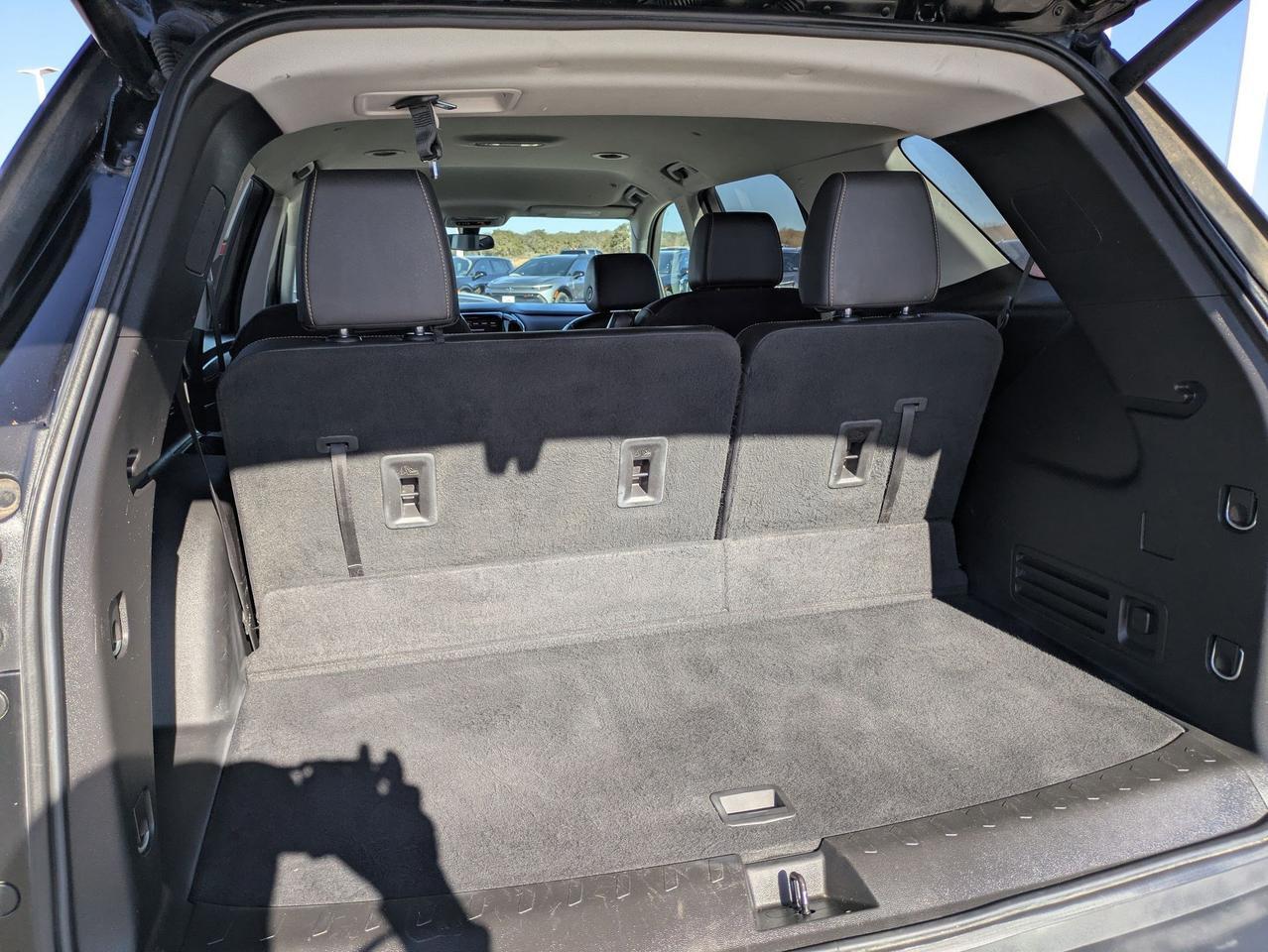 2020 Chevrolet Traverse LT Leather Castroville TX