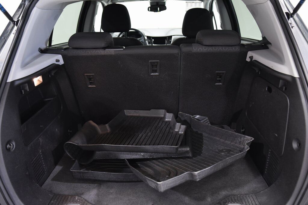 2020 Chevrolet Trax LS Akron