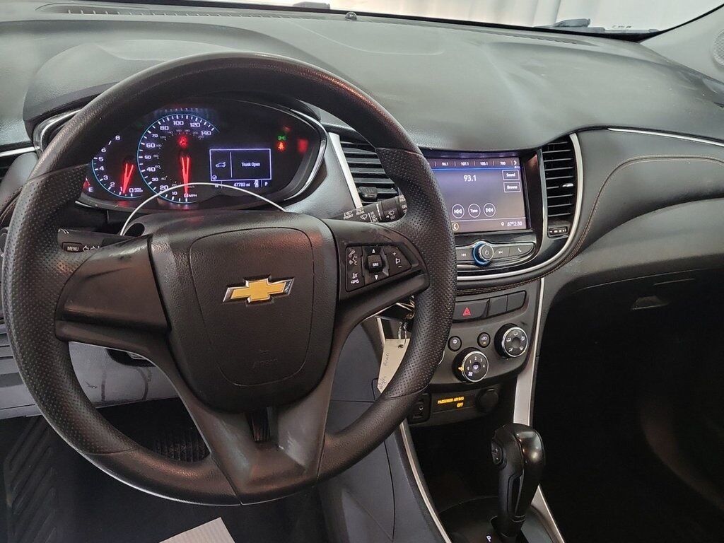 2020 Chevrolet Trax LS Akron