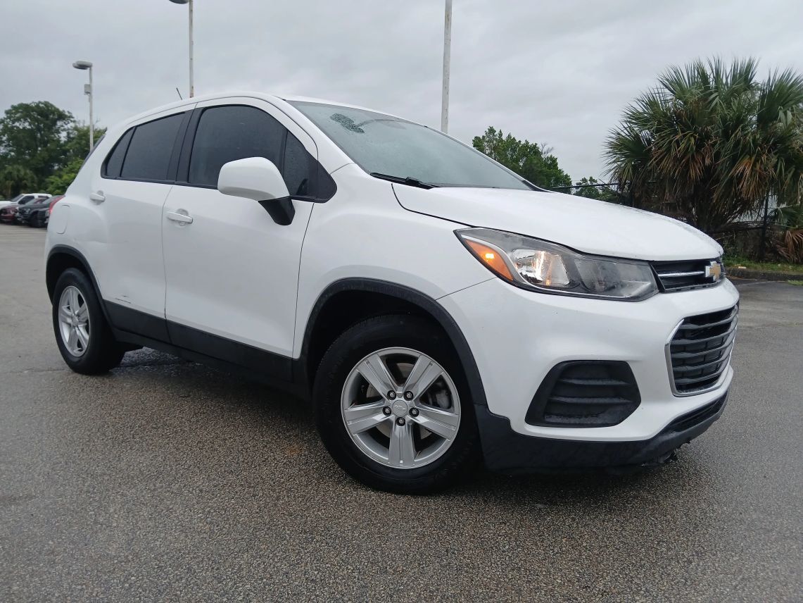 2020 Chevrolet Trax LS Sport Utility 4D