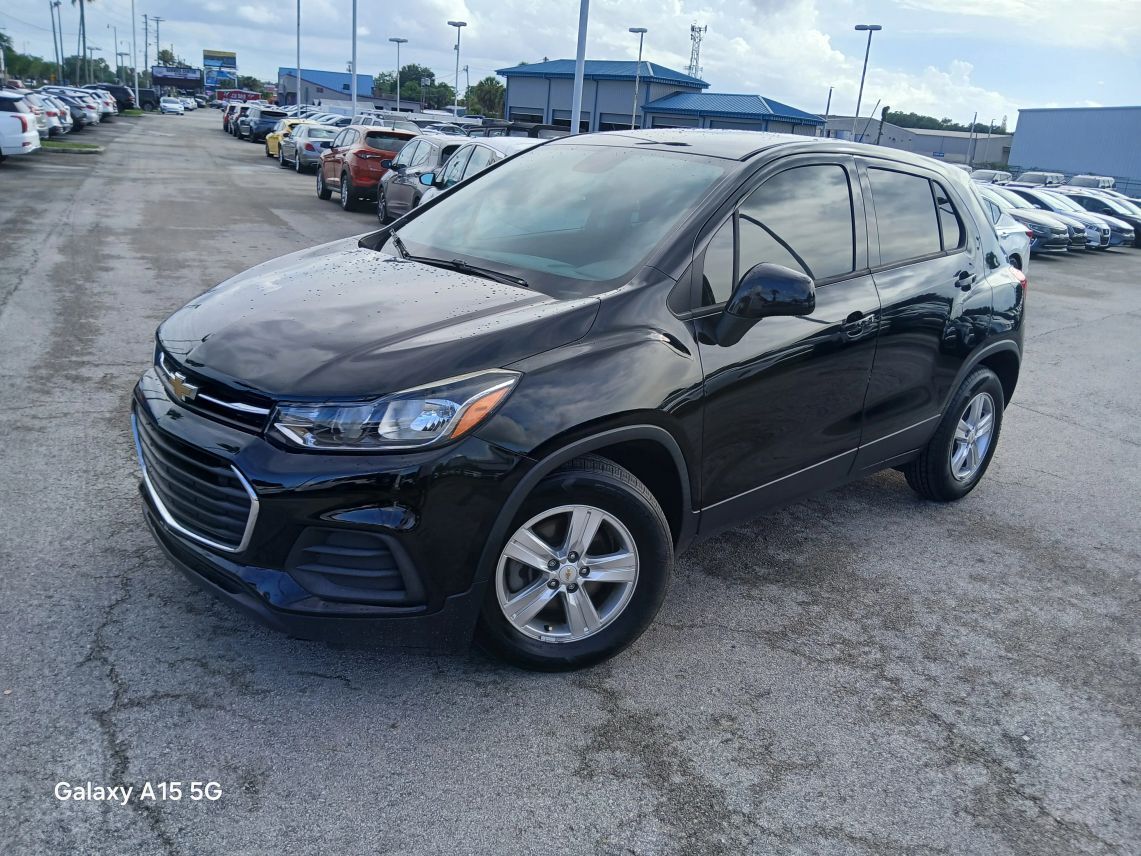2020 Chevrolet Trax LS Sport Utility 4D