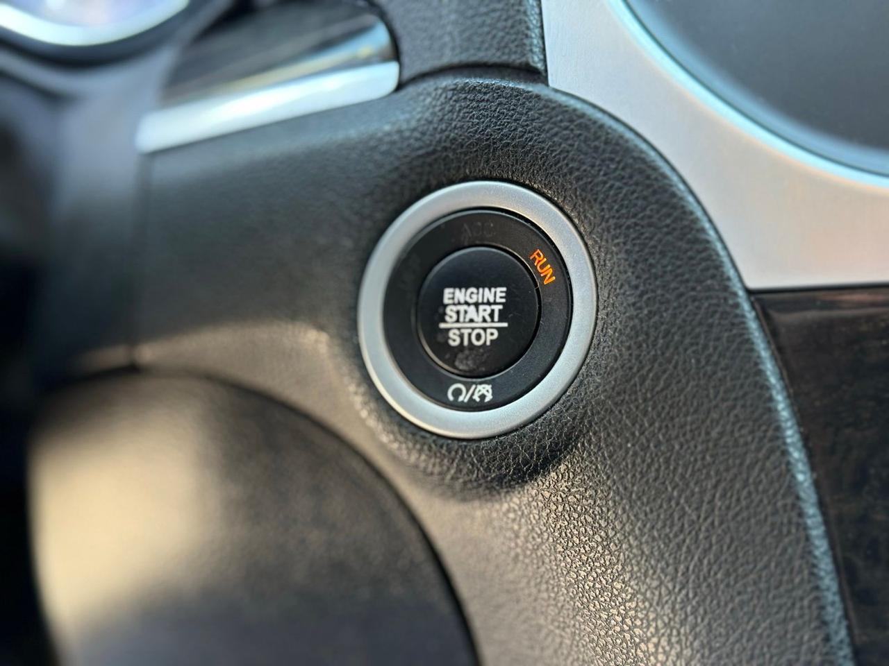 2020 Chrysler 300 Limited Crestwood KY