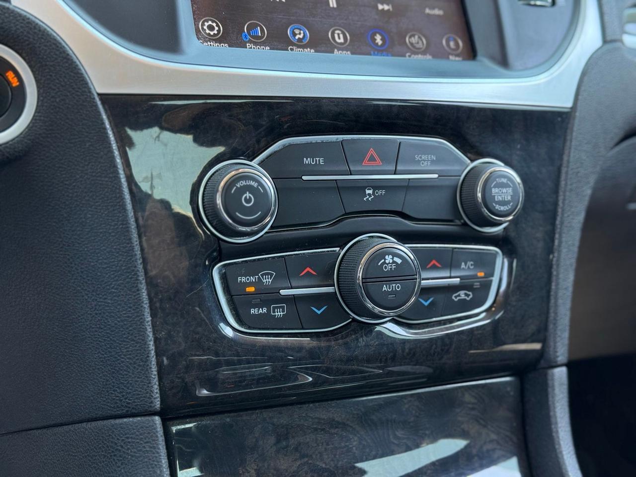 2020 Chrysler 300 Limited Crestwood KY
