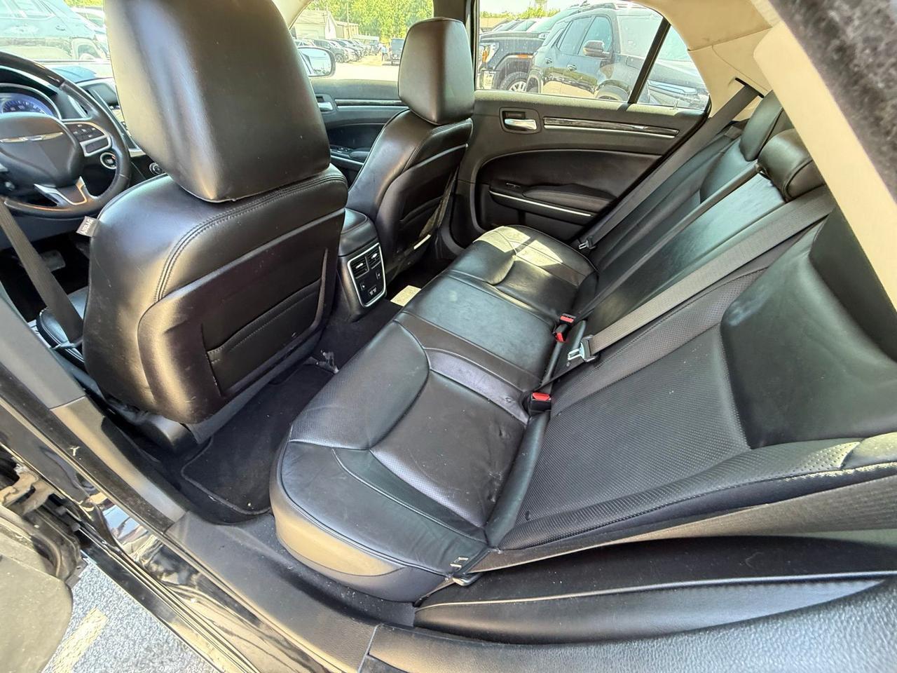 2020 Chrysler 300 Limited Crestwood KY