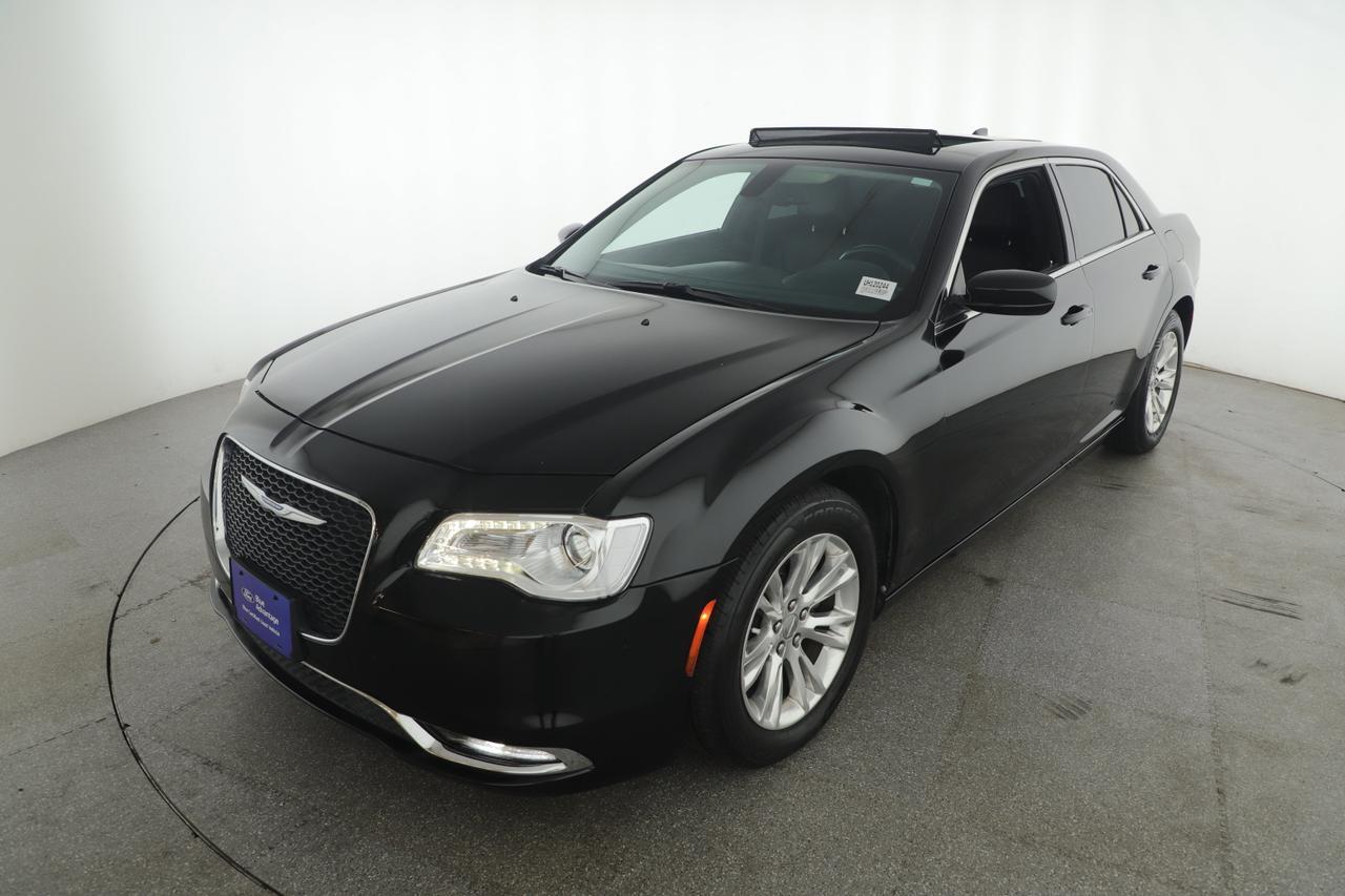 2020 Chrysler 300 Touring L