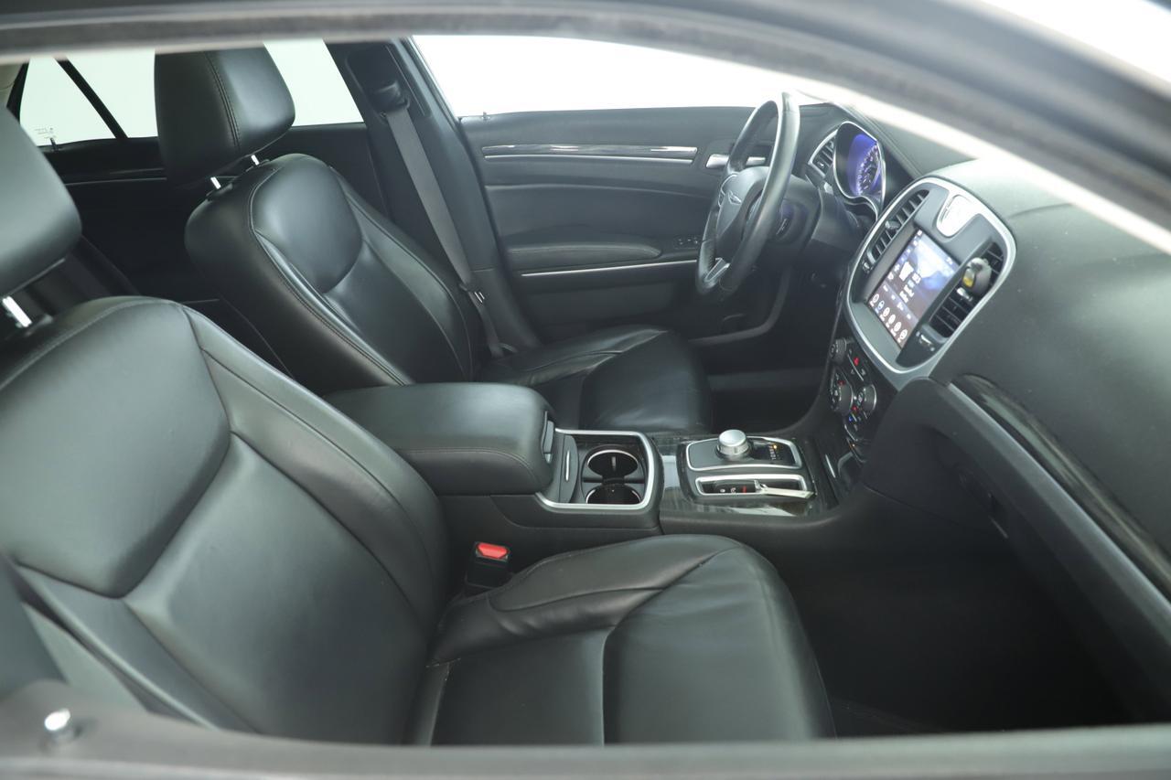 2020 Chrysler 300 Touring L New Braunfels TX