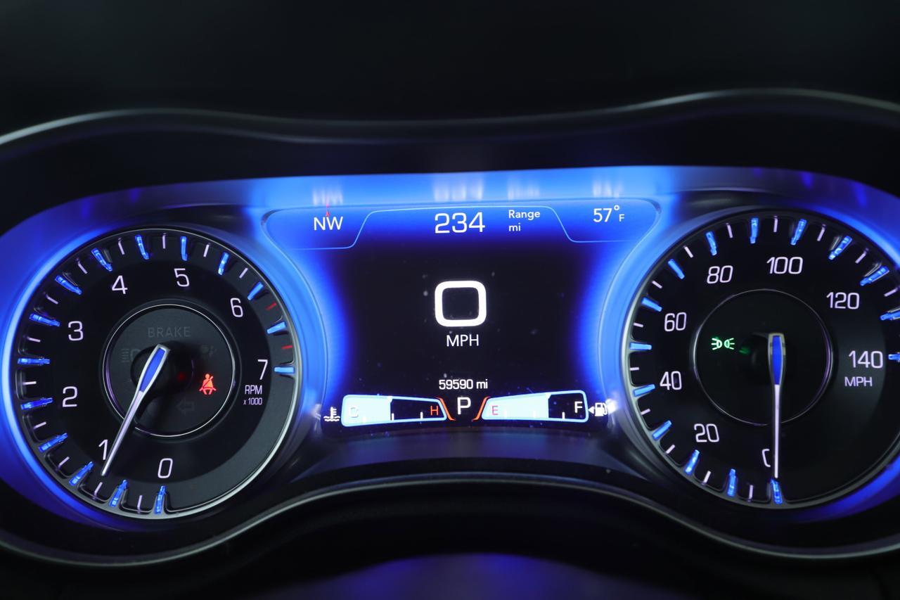 2020 Chrysler 300 Touring L New Braunfels TX