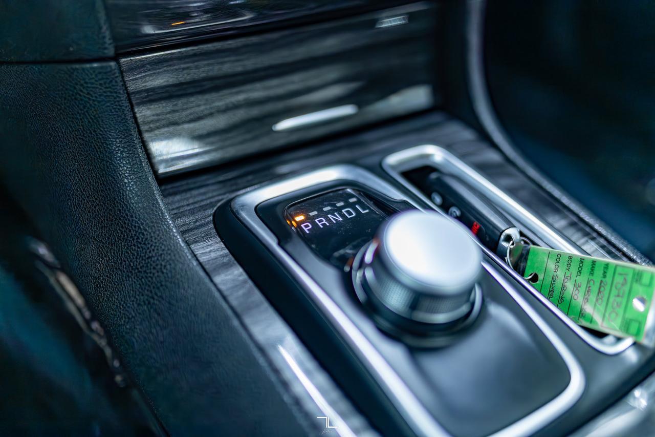 2020 Chrysler 300 Touring Leather Roof Nav BCam Red Deer AB