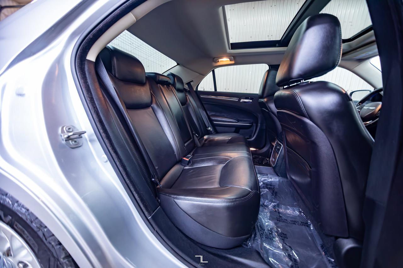 2020 Chrysler 300 Touring Leather Roof Nav BCam Red Deer AB