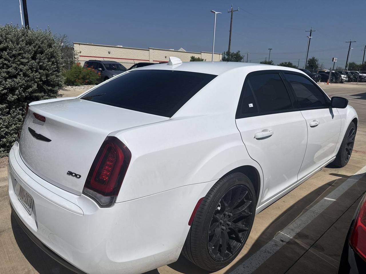 2020 Chrysler 300 Touring