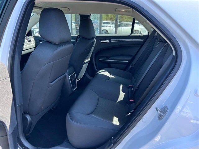 2020 Chrysler 300 Touring Farmington MO