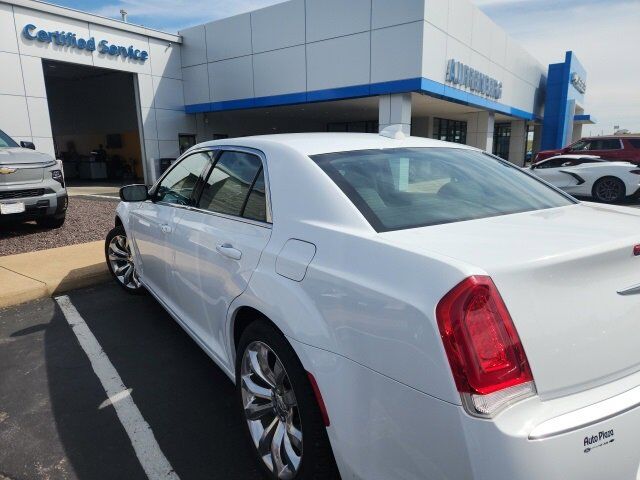 2020 Chrysler 300 Touring Farmington MO