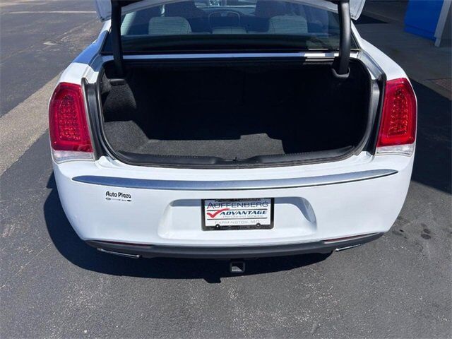 2020 Chrysler 300 Touring Farmington MO