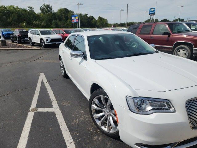 2020 Chrysler 300 Touring Farmington MO