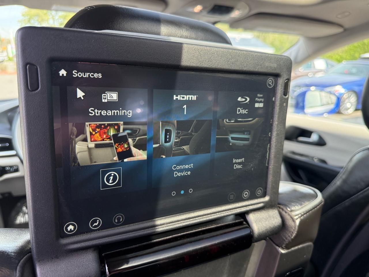 2020 Chrysler Pacifica Hybrid Limited
