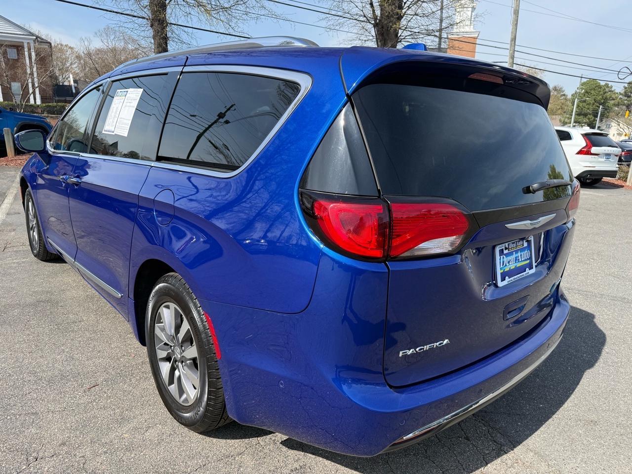 2020 Chrysler Pacifica Hybrid Limited