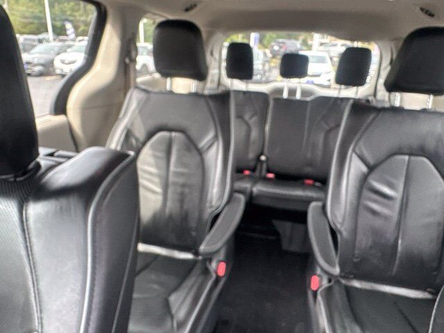 2020 Chrysler Pacifica Hybrid Limited Washington MO