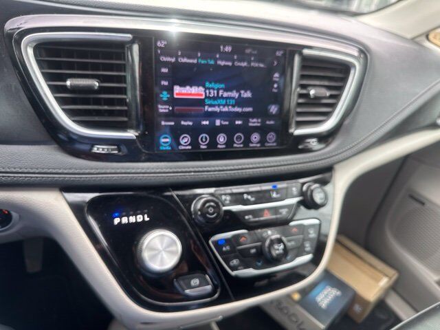 2020 Chrysler Pacifica Hybrid Limited Washington MO