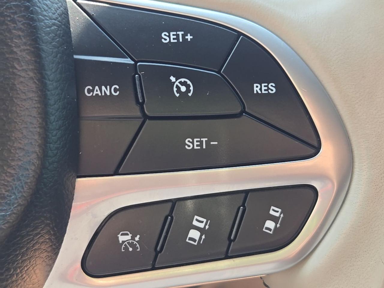 2020 Chrysler Pacifica Hybrid Limited Fredericksburg VA