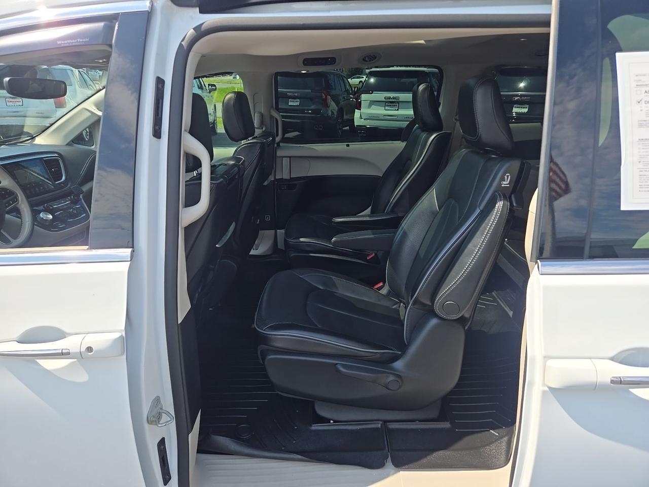 2020 Chrysler Pacifica Hybrid Limited Fredericksburg VA