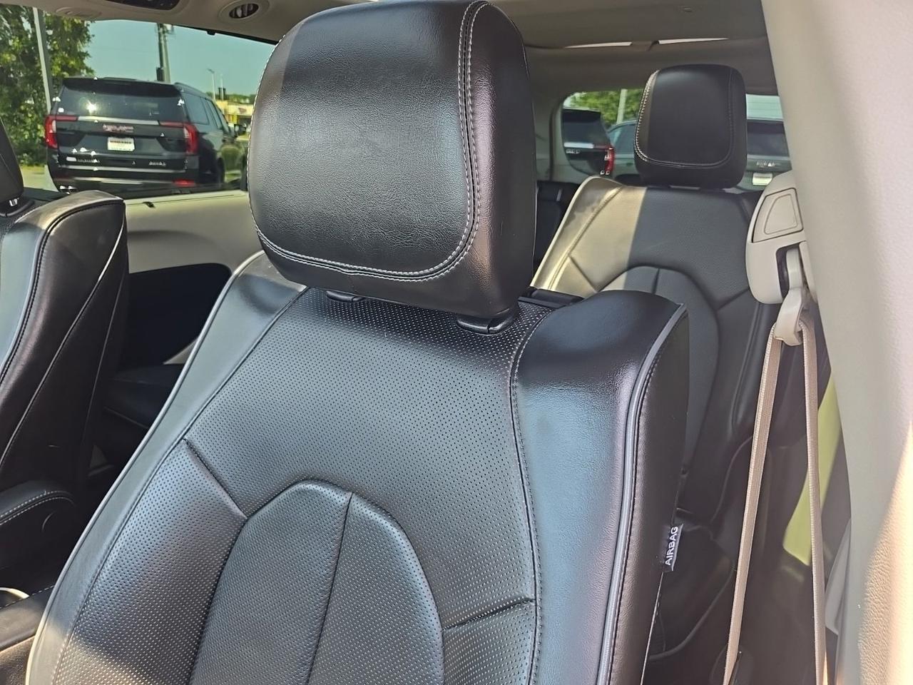 2020 Chrysler Pacifica Hybrid Limited Fredericksburg VA