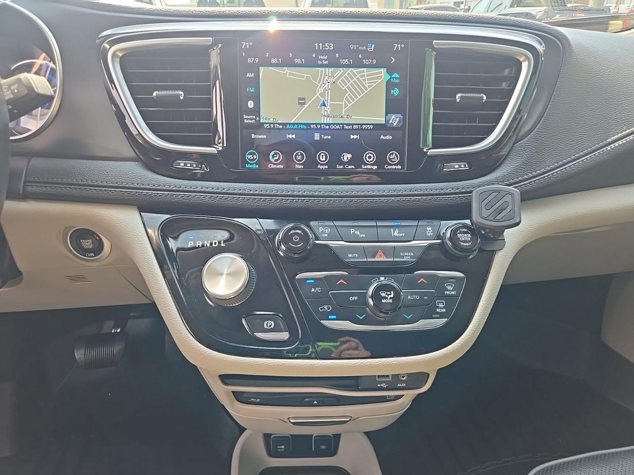 2020 Chrysler Pacifica Hybrid Limited Fredericksburg VA