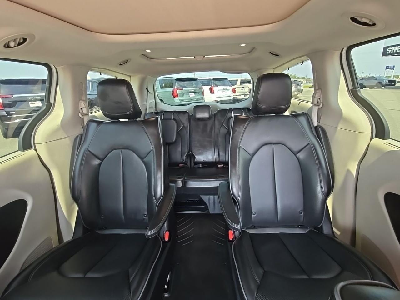 2020 Chrysler Pacifica Hybrid Limited Fredericksburg VA