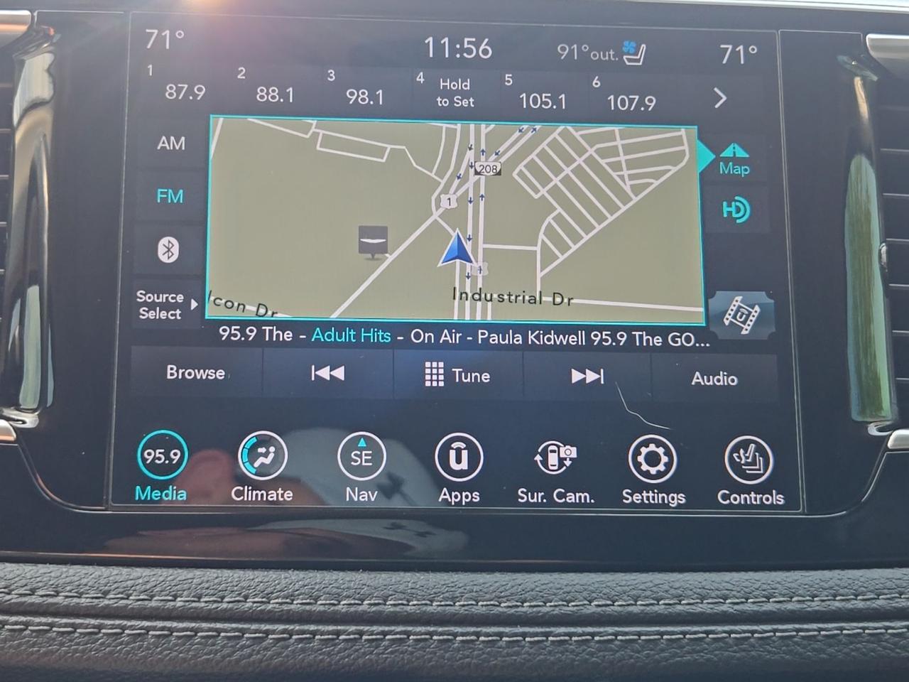 2020 Chrysler Pacifica Hybrid Limited Fredericksburg VA