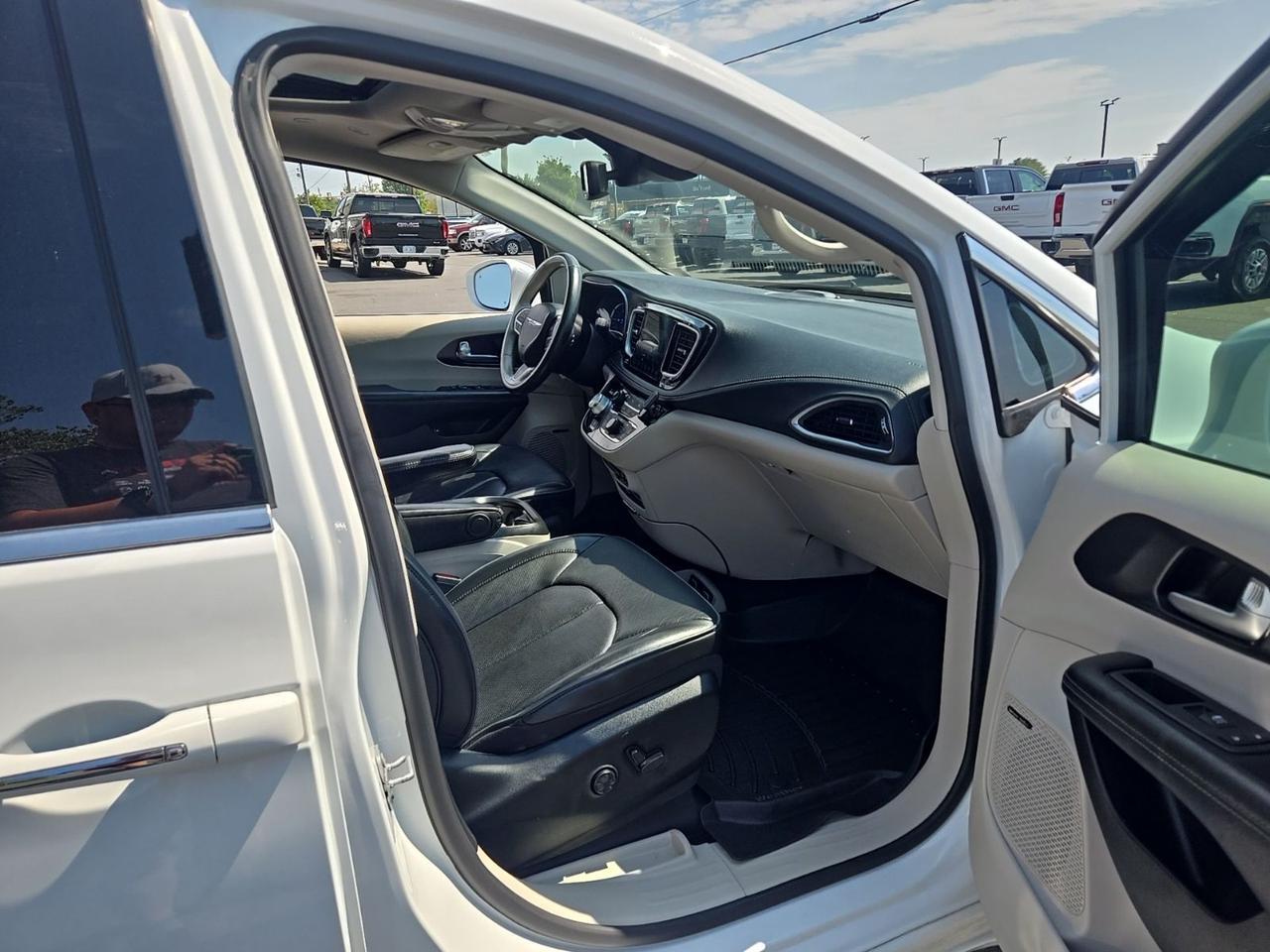 2020 Chrysler Pacifica Hybrid Limited Fredericksburg VA