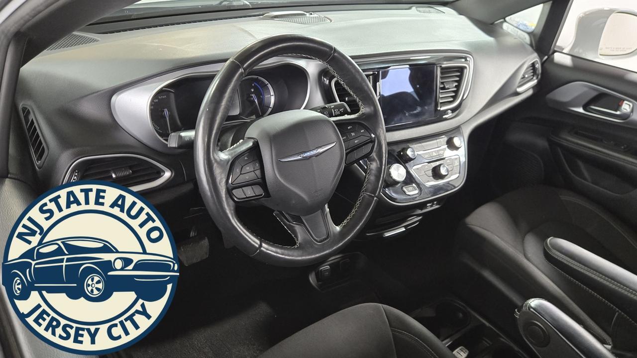 2020 Chrysler Pacifica Hybrid Touring Jersey City NJ