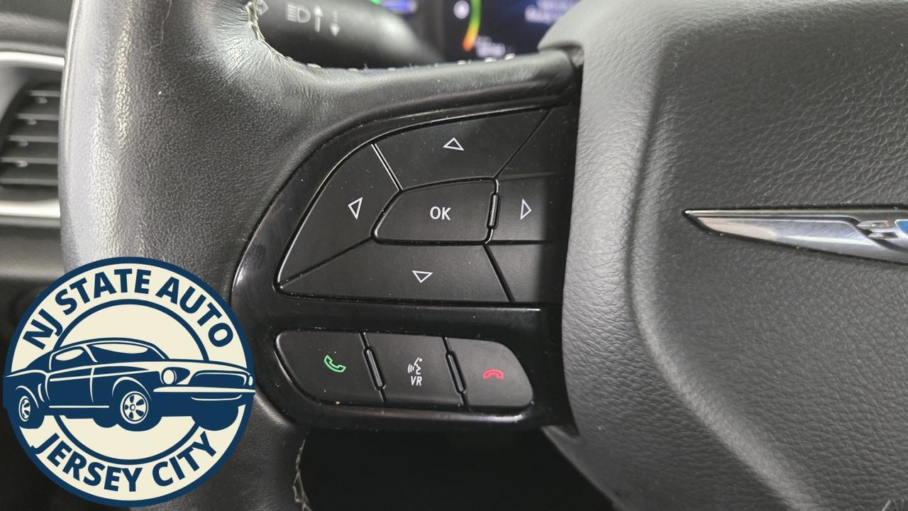 2020 Chrysler Pacifica Hybrid Touring Jersey City NJ