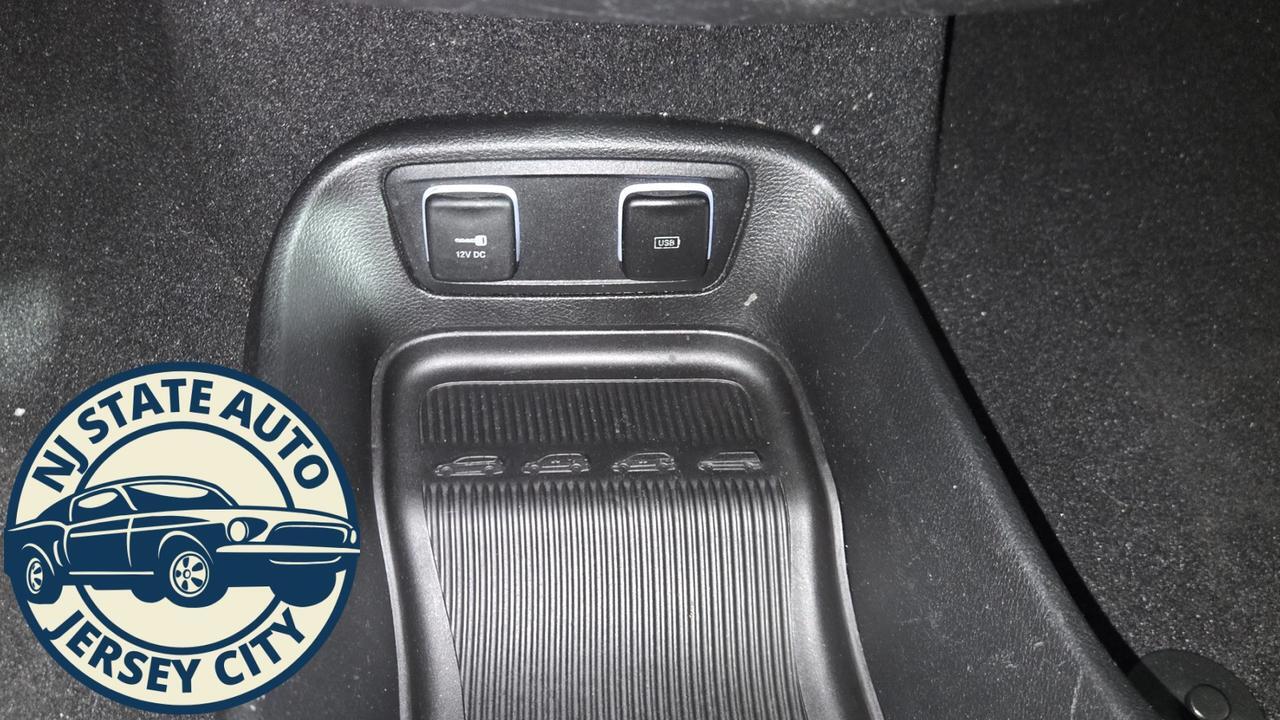 2020 Chrysler Pacifica Hybrid Touring Jersey City NJ