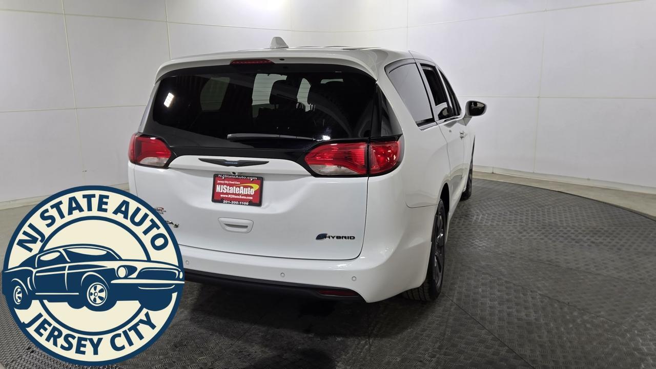 2020 Chrysler Pacifica Hybrid Touring Jersey City NJ
