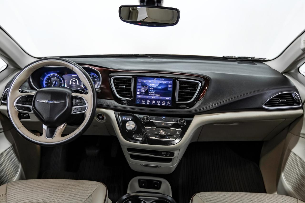 2020 Chrysler Pacifica LIMITED BLIND SPOT NAVIGATION PANORAMA LEATHER HEATED & COOLED S Carrollton TX