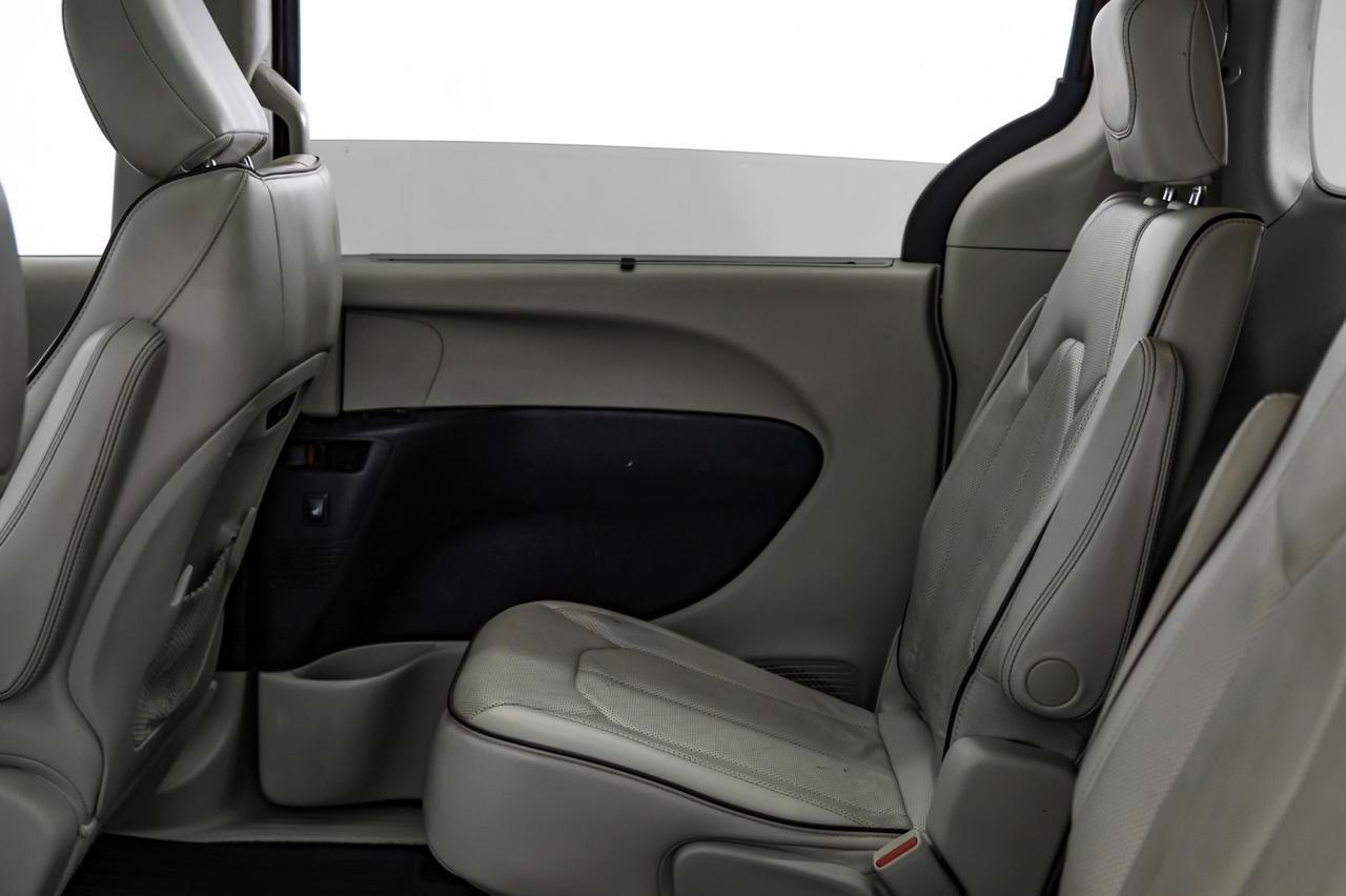 2020 Chrysler Pacifica LIMITED BLIND SPOT NAVIGATION PANORAMA LEATHER HEATED & COOLED SEATS REAR CAMERA Carrollton TX
