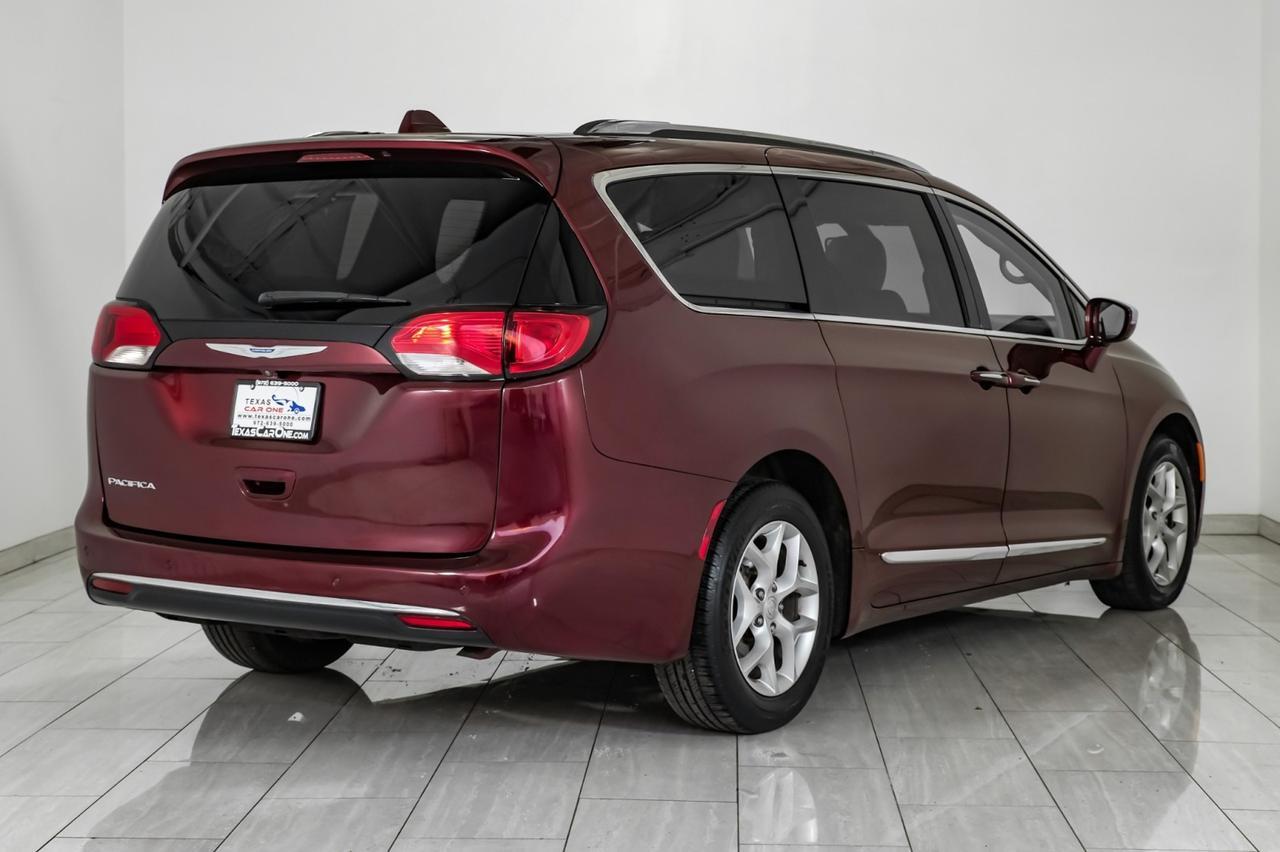 2020 Chrysler Pacifica LIMITED BLIND SPOT NAVIGATION PANORAMA LEATHER HEATED & COOLED SEATS REAR CAMERA Carrollton TX