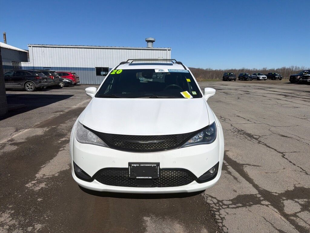 2020 Chrysler Pacifica Launch Edition
