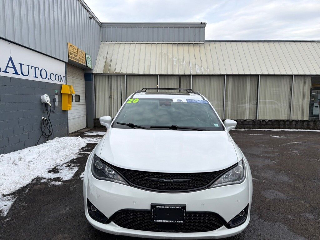 2020 Chrysler Pacifica Launch Edition Owego NY