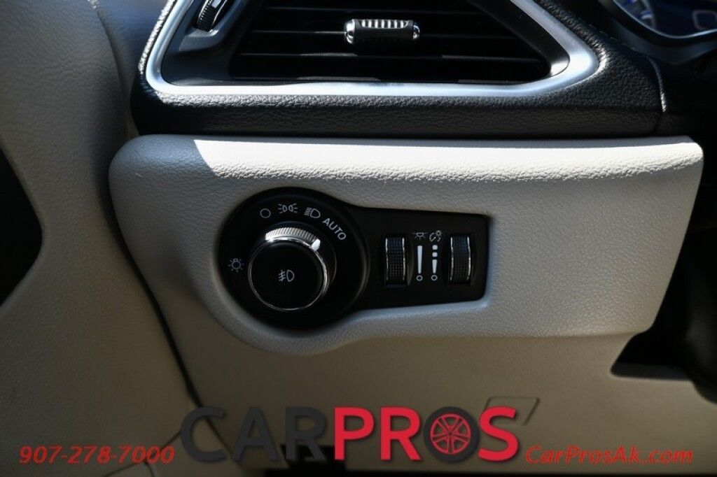 2020 Chrysler Pacifica Limited - 3.6L V6 - Automatic - Front Leather Heated & Cooled Seats - Heated Steering Wheel - Push To Start - Remote Start - Heated 2nd Row - 3rd Row Seating - Bluetooth Anchorage AK