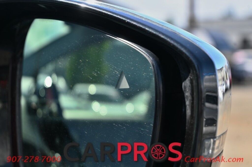 2020 Chrysler Pacifica Limited - Front Leather Heated & Cooled Seats - Heated Steering Wheel - Panoramic Sunroof - Navigation - Power Liftgate - Remote Start - Heated 2nd Row - 3rd Row - Seats 7 - Bluetooth Anchorage AK