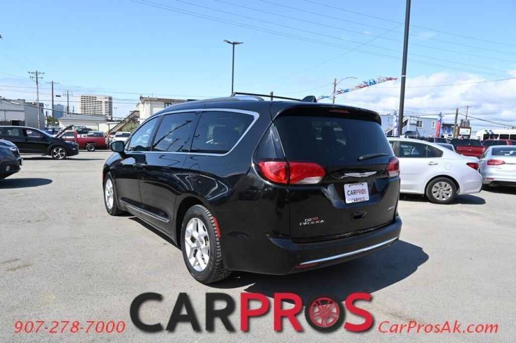 2020 Chrysler Pacifica Limited - Front Leather Heated & Cooled Seats - Heated Steering Wheel - Panoramic Sunroof - Navigation - Power Liftgate - Remote Start - Heated 2nd Row - 3rd Row - Seats 7 - Bluetooth Anchorage AK