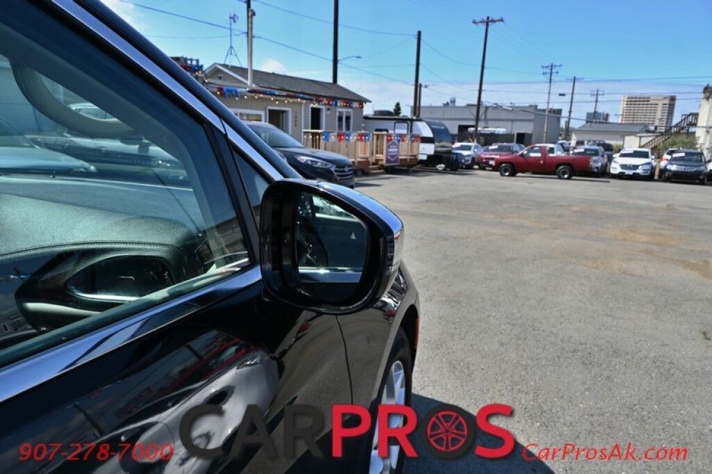 2020 Chrysler Pacifica Limited - Front Leather Heated & Cooled Seats - Heated Steering Wheel - Panoramic Sunroof - Navigation - Power Liftgate - Remote Start - Heated 2nd Row - 3rd Row - Seats 7 - Bluetooth Anchorage AK