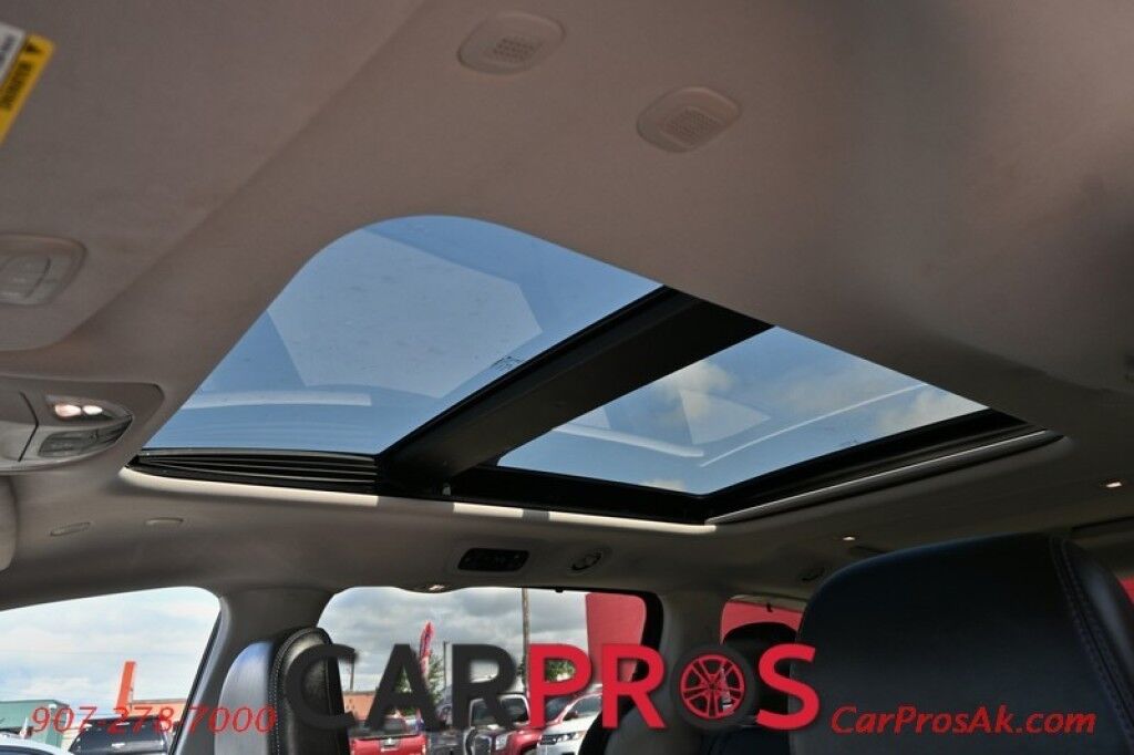 2020 Chrysler Pacifica Limited - Front Leather Heated & Cooled Seats - Heated Steering Wheel - Panoramic Sunroof - Navigation - Power Liftgate - Remote Start - Heated 2nd Row - 3rd Row - Seats 7 - Bluetooth Anchorage AK