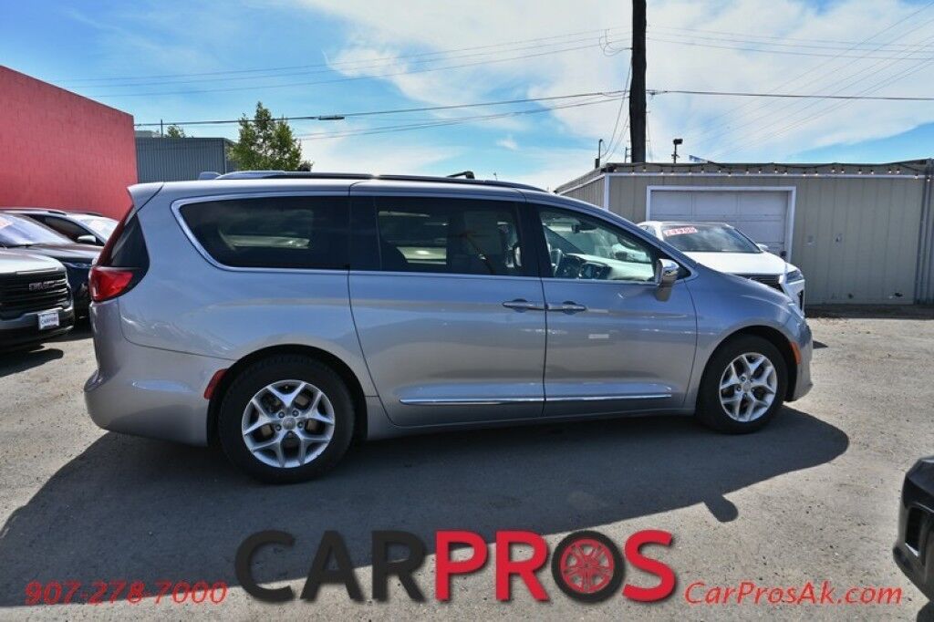 2020 Chrysler Pacifica Limited - Remote Start - Front Heated & Cooled Leather Seats - 2nd Row Heated Seats - Heated Steering Wheel - Bluetooth - Apple CarPlay & Andriod Auto - Backup Camera - Nav - Sunroof - 3rd Row Seats 7 - HID Headlights Anchorage AK