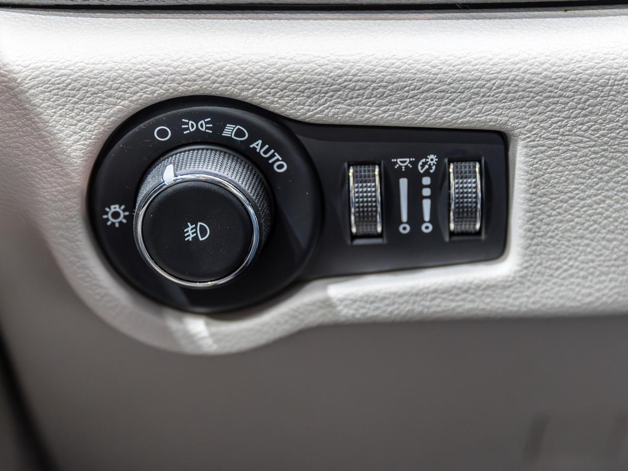 2020 Chrysler Pacifica Limited 7-Passenger NAV Cranberry PA