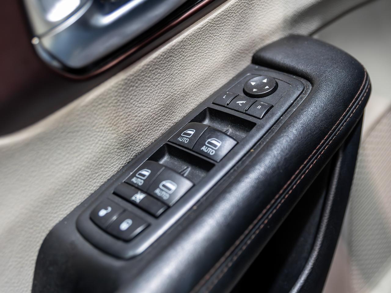 2020 Chrysler Pacifica Limited 7-Passenger NAV Cranberry PA