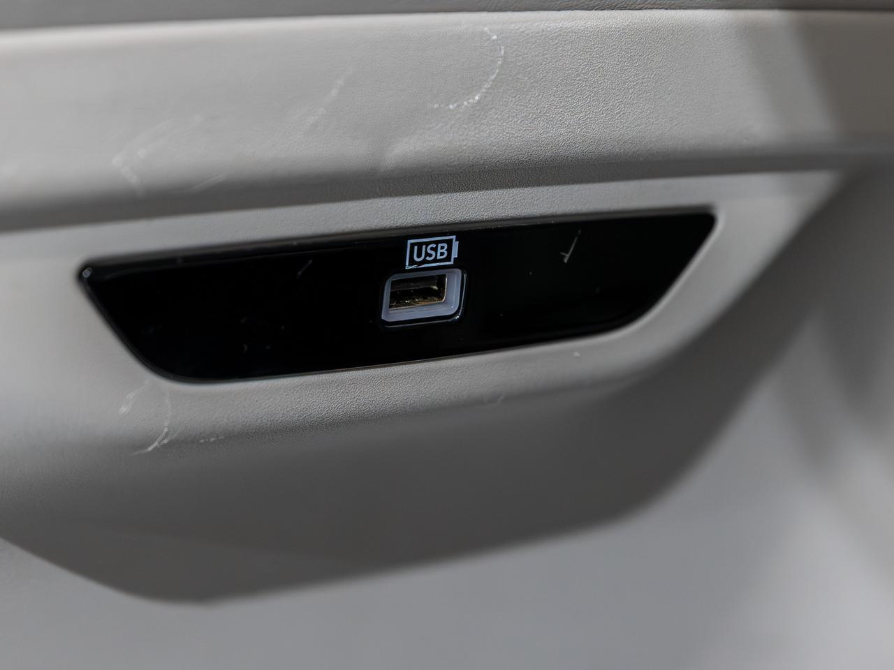 2020 Chrysler Pacifica Limited 7-Passenger NAV Cranberry PA