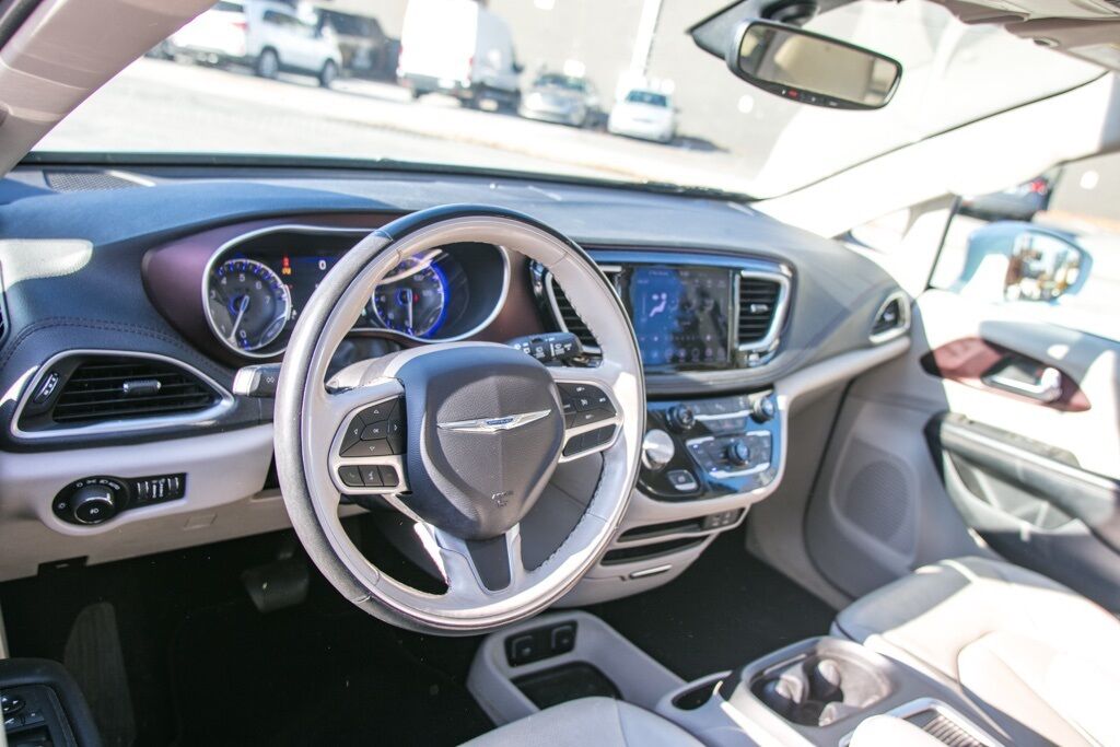 2020 Chrysler Pacifica Limited Atlanta GA